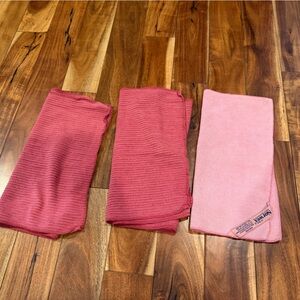 Lot of 3 Norwex Pink & red towels envirocloth & kitchen towels baclock